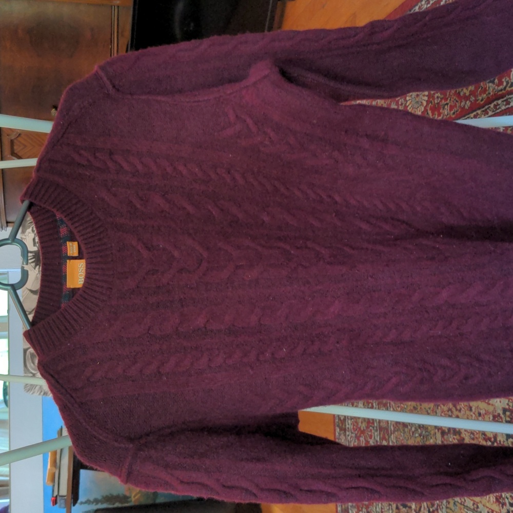 Red Hugo Boss winter sweater